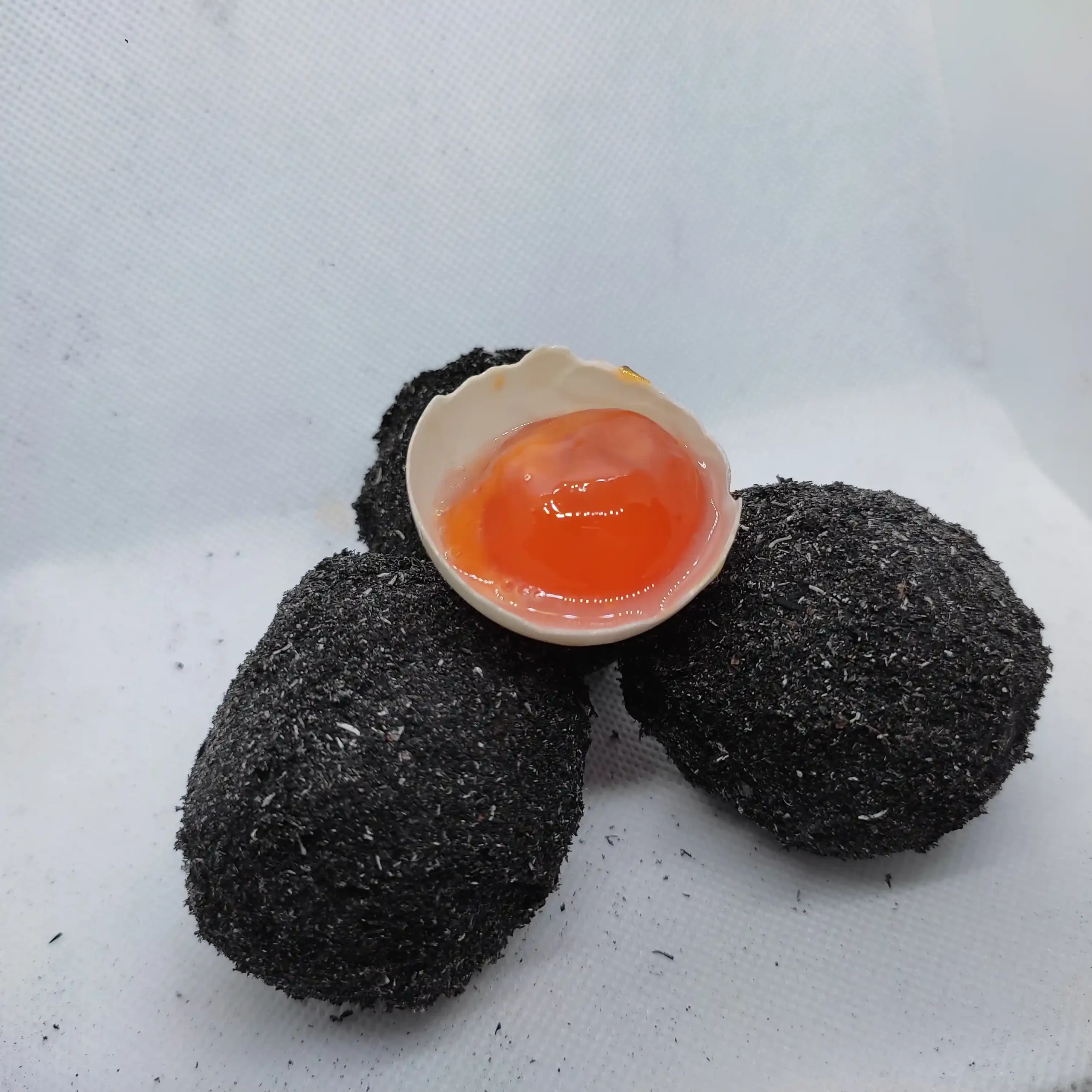 TELUR ASIN MENTAH